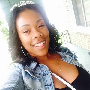 Meet your Posher, Diamond