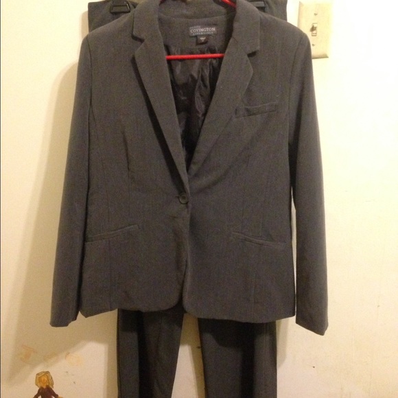Dress suit