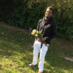 Meet your Posher, Justin