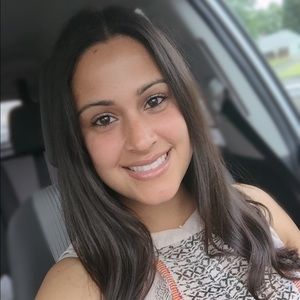 Meet your Posher, Karla