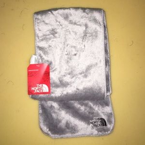 Grey north face soft fuzzy scarf