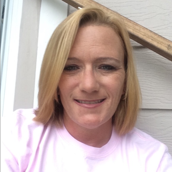 Meet your Posher, Nancy - Picture 1 of 1