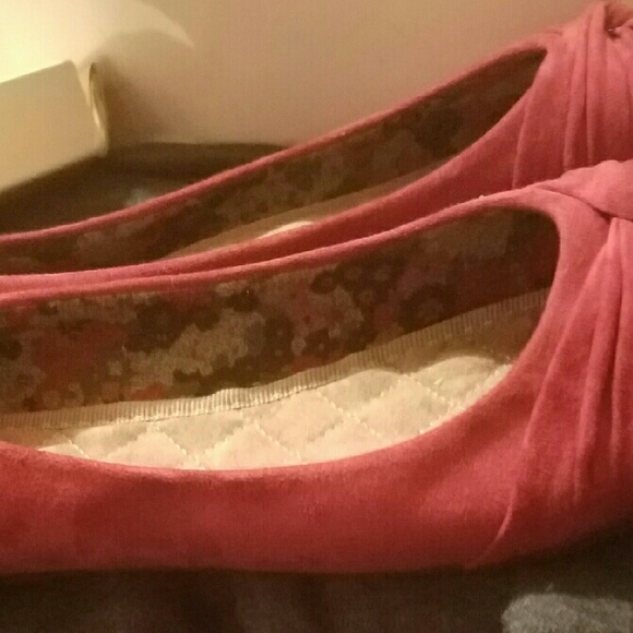 Flats - Picture 3 of 4