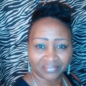 Meet your Posher, Linda