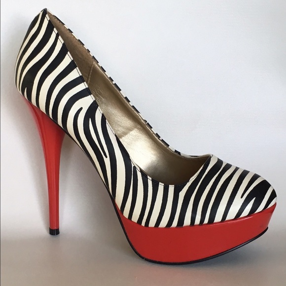 Zebra print Heel