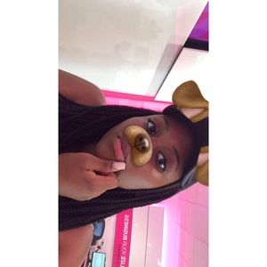 Meet your Posher, Cecelia