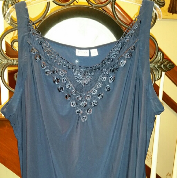 Beautiful dark navy top. Cato 26/28