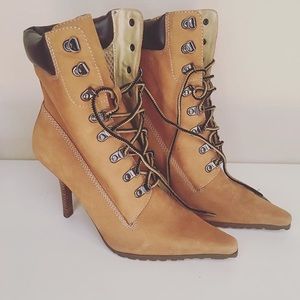 Chestnut Booties