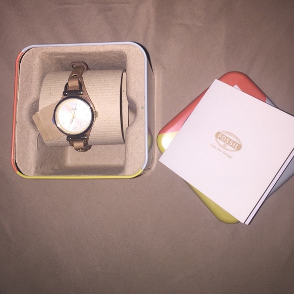 NWT Fossil watch with limited edition box