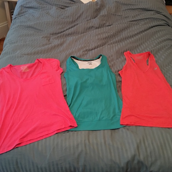 Set of Workout Tops