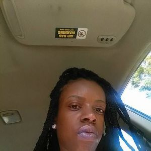 Meet your Posher, Kendra