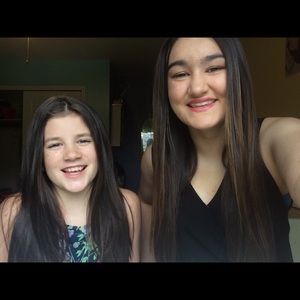 Meet your Posher, Izzi