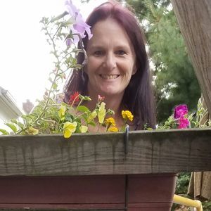 Meet your Posher, Carla