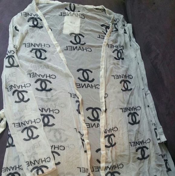 "Designer Cover"