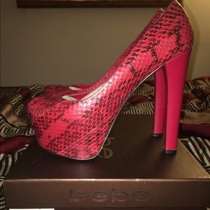 BeBe Red snakeskin platform pumps