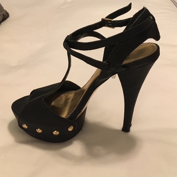 Bebe Black Pump - image 1
