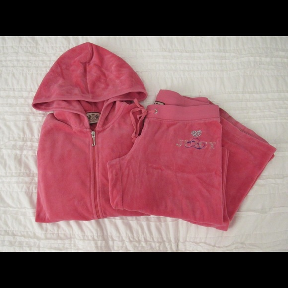 *SOLD* Juicy Couture Tracksuit - Picture 3 of 4