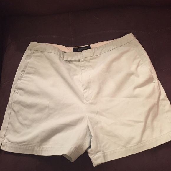 Banana Republic - Premium Chinos - Picture 2 of 4