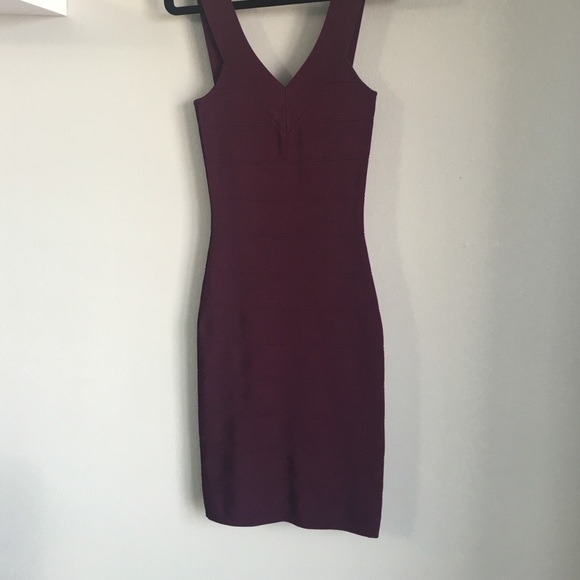 *SOLD* Guess by Marciano V-Neck Bandage - Picture 2 of 3