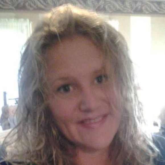 Meet your Posher, Amanda - Picture 1 of 1