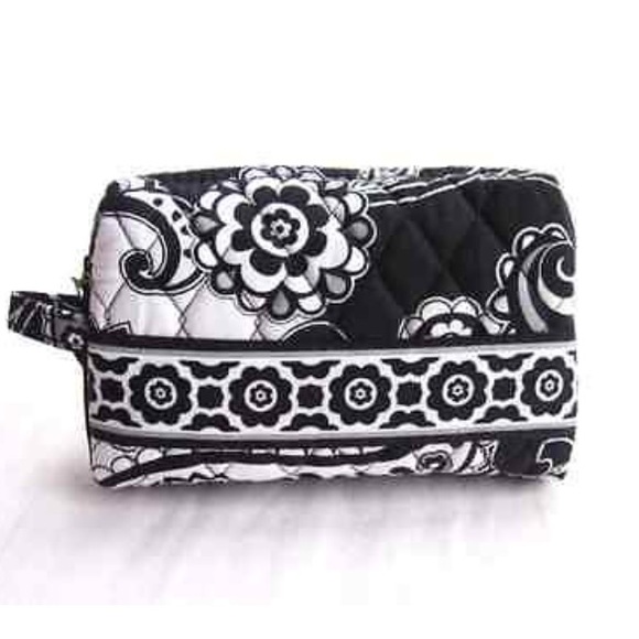 Vera Bradley Accessories - Vera Bradley small cosmetic in midnight paisley
