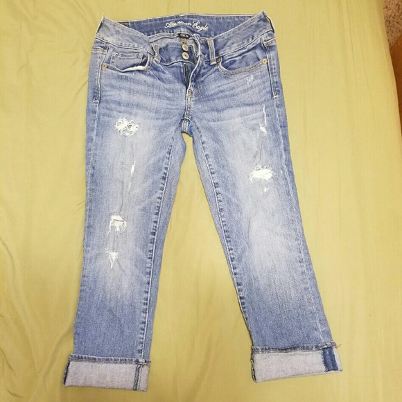 American Eagle Capri Pants