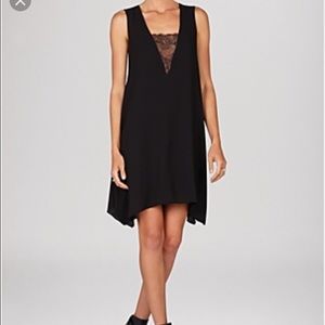 ❤️FINAL PRICE CUT❤️ BCBGMAXAZRIA lace insert dress
