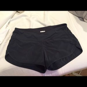 Lululemon gray speed shorts Sz 6