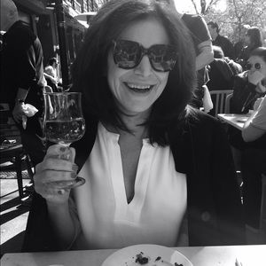 Meet your Posher, Renee