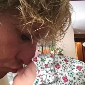 Meet your Posher, Elaine