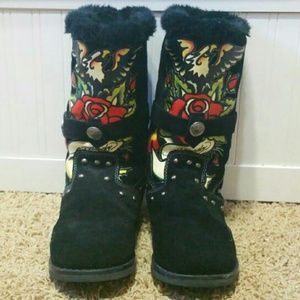 ***SOLD*** Ed Hardy Boots