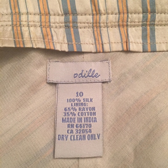 Anthropologie 100% silk skirt - Picture 4 of 4