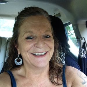 Meet your Posher, Marian