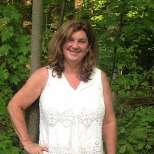 Meet your Posher, Brenda