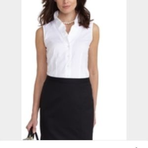 Ruffle Collar Sleeveless Blouse