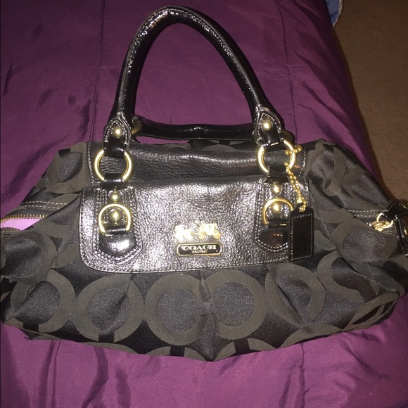 Coach purse - Picture 1 of 2