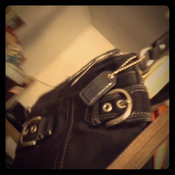 Coach cross over bag - Picture 1 of 1