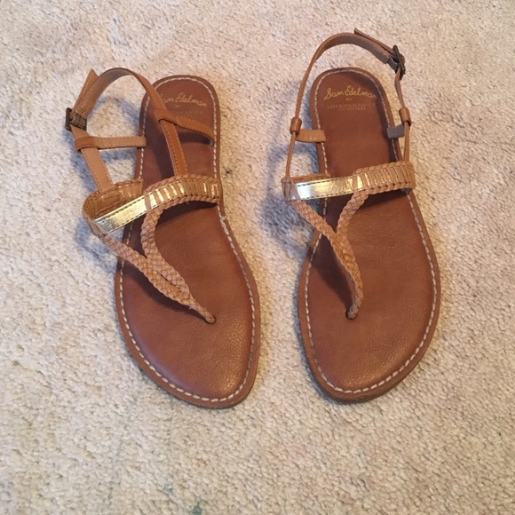 American Eagle Sandals