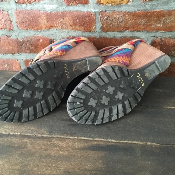 Navajo Lace up Bootie - Picture 3 of 4