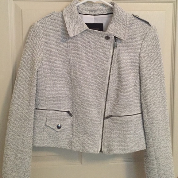 Banana Republic jacket size6p *NEVER BEEN WORN*