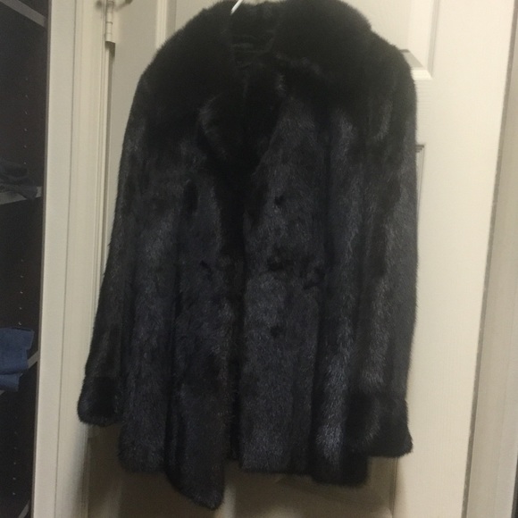 Beautiful vintage fur coat - Picture 3 of 4