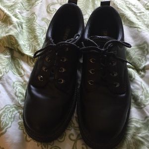 Size 11 sketchers. Dress shoe