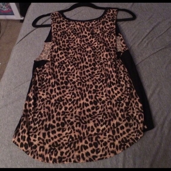 PINK tank top - Picture 3 of 4