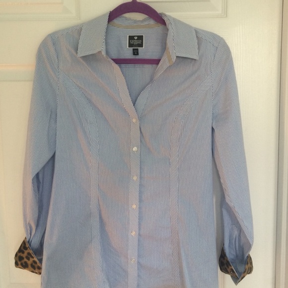 Express button down
