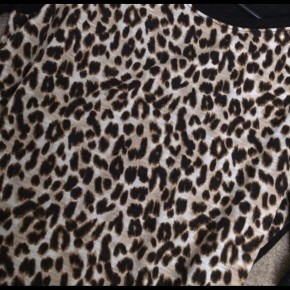 PINK long sleeve shirt - Picture 3 of 3