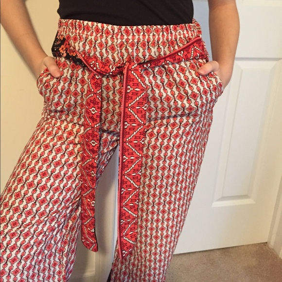 Pants🌺🌸 - Picture 3 of 7