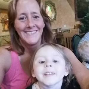 Meet your Posher, Liz