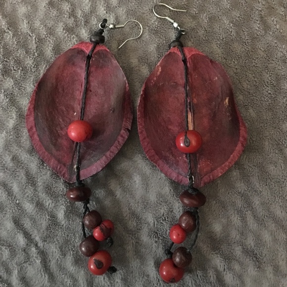 Wooden earrings from Costa Rica