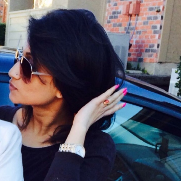 Meet your Posher, Shefali