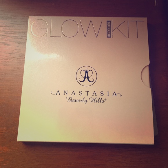 Anastasia Glow Kit in That Glow